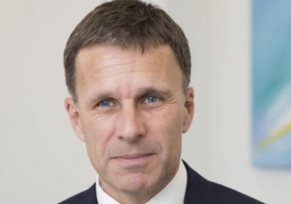Jon Hughes, Commercial Director, Independent Growth Finance Jon Hughes, Commercial Director, Independent Growth Finance